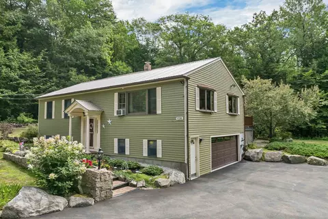 108 Maple Manor Rd, Conway, NH 03813