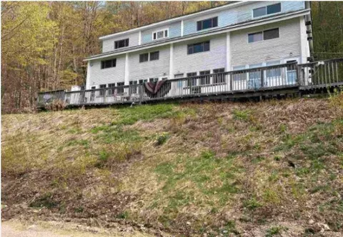 832 Grandview Lodge Rd, Plymouth, VT 05056