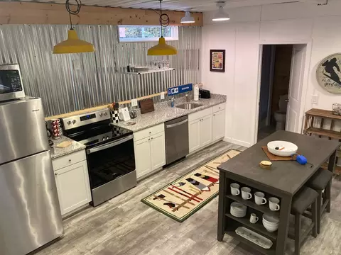 Kitchen - 35 Rolling Ridge Rd, Bartlett, NH 03812 photo 1 of 5