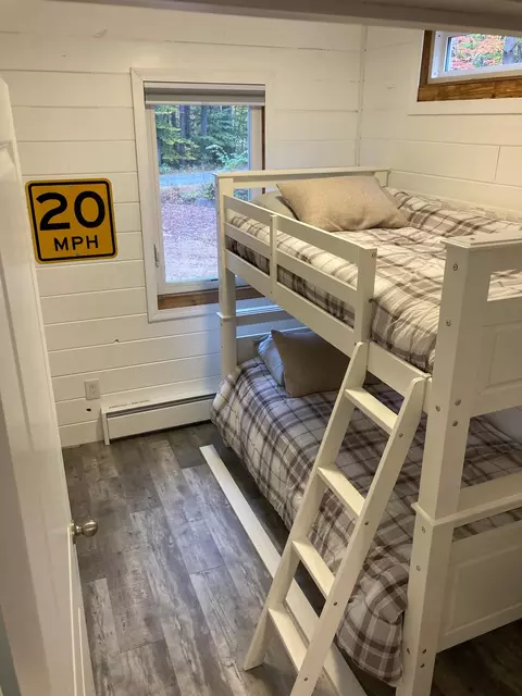 Bedroom - 35 Rolling Ridge Rd, Bartlett, NH 03812 photo 2 of 10