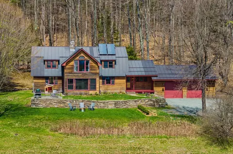 1693 Five Corners Rd, Thetford, VT 05074