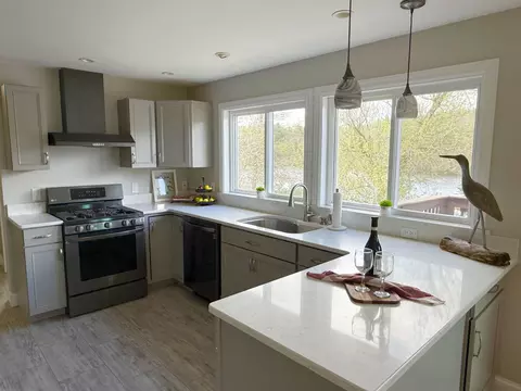 Kitchen - 13 Ferry Rd, Bow, NH 03304 photo 1 of 4