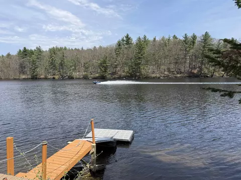 View/Area - 13 Ferry Rd, Bow, NH 03304 photo 11 of 12