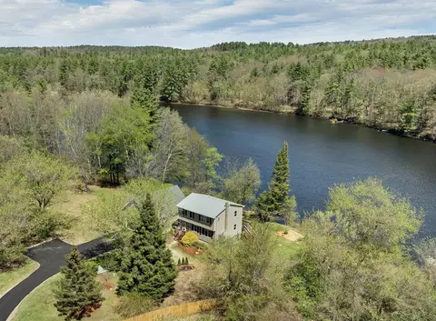 View/Area - 13 Ferry Rd, Bow, NH 03304 photo 5 of 12