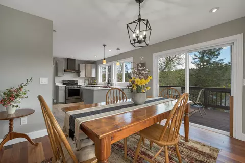 Dining - 13 Ferry Rd, Bow, NH 03304 photo 1 of 2