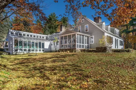 521 Washington Hill Rd, Chocorua, NH 03817