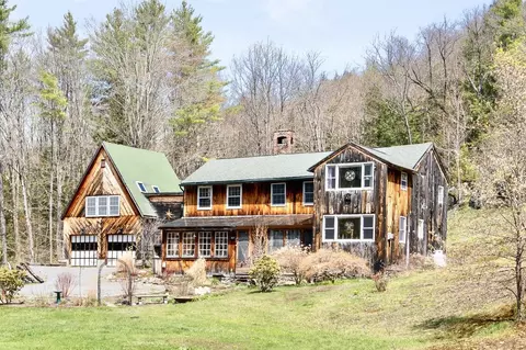 167 Peck Ln, Westminster, VT 05158