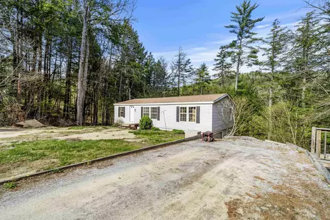 65 Pine Glen Rd, Hillsborough, NH 03244