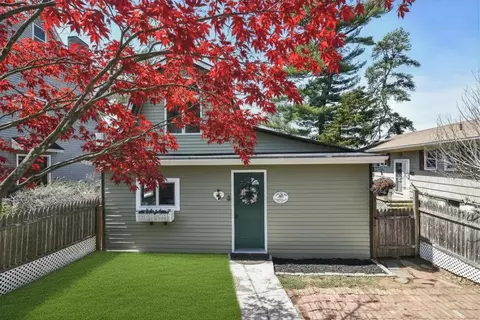 14 Marcoux Rd, Newton, NH 03858