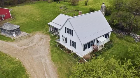 2154 Us Route 7, Pownal, VT 05261