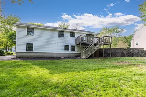 29 Frontier St, Rye, NH 03870 photo 5