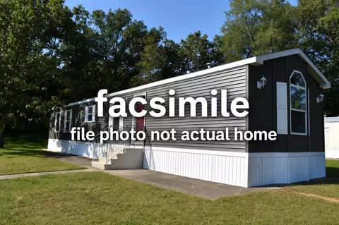 47 Windy Acres Park, Charlestown, NH 03603