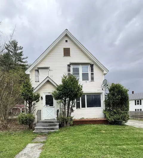 99-101 Maple Ave, Barre, VT 05641