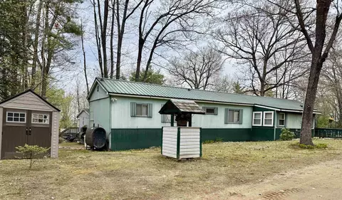 23 Liscomb Cir #60, Gilford, NH 03249