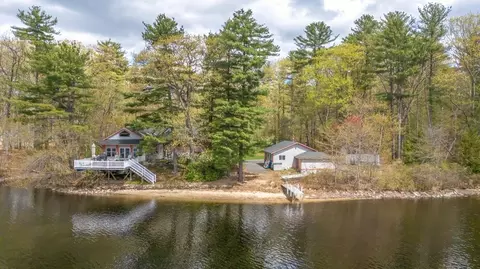 21 Hinds Ln, Pelham, NH 03076