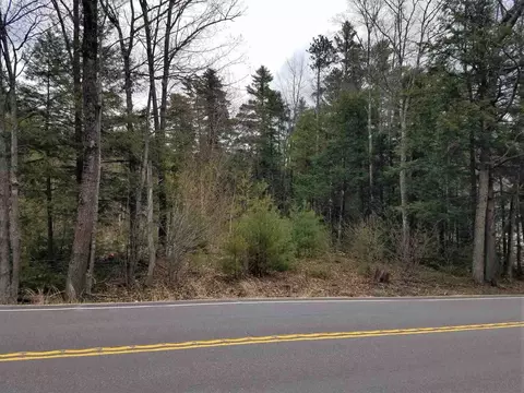 1237 Center St, Wolfeboro, NH 03894