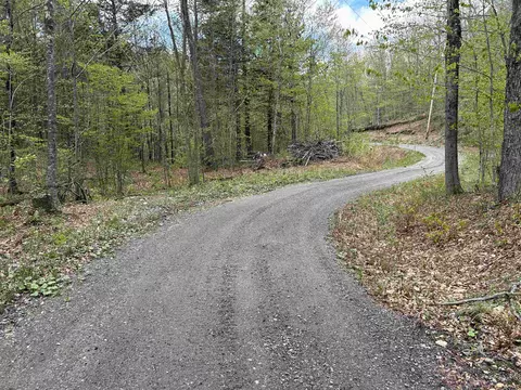 188 Rattlesnake Mountain Rd, Townshend, VT 05353