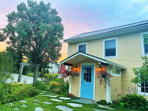5677 Main St, Waitsfield, VT 05673