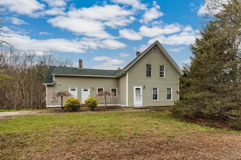 Exterior - 1685 Dover Rd, Epsom, NH 03234 photo 2 of 5