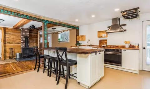 Kitchen - 1685 Dover Rd, Epsom, NH 03234 photo 2 of 5