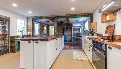 Kitchen - 1685 Dover Rd, Epsom, NH 03234 photo 3 of 5