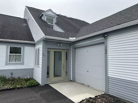 5 Bowman Rd #102, Vergennes, VT 05491