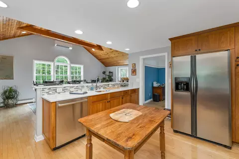 Kitchen - 35 Liberty Cmn, Rye, NH 03870 photo 2 of 2