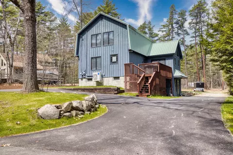 14 Oakwood Dr, Ossipee, NH 03814