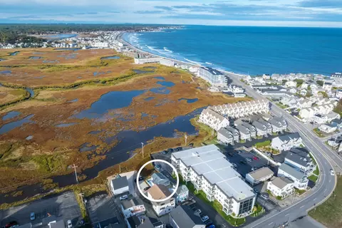View/Area - 7 Anchor Ct, Hampton, NH 03842 photo 2 of 3
