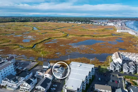 Other - 7 Anchor Ct, Hampton, NH 03842 photo 2 of 8