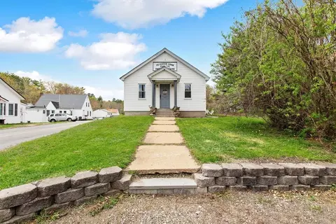 3 Loudon Rd, Pittsfield, NH 03263