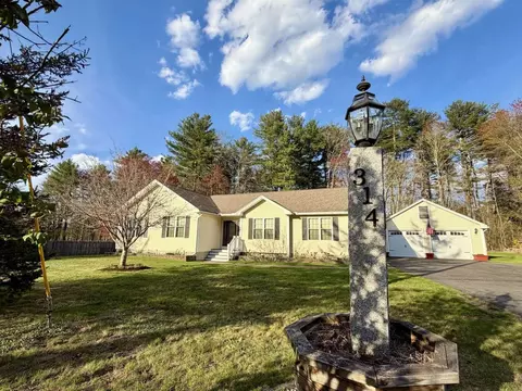 314 Mammoth Rd, Londonderry, NH 03053