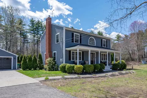 26 Danville Rd, Kingston, NH 03848