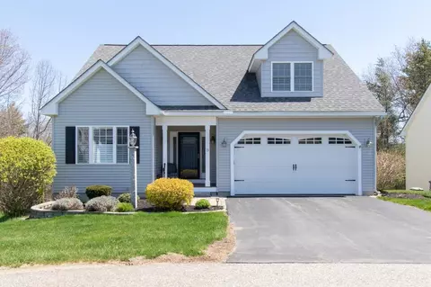 11 Bent Grass Cir, Kingston, NH 03848