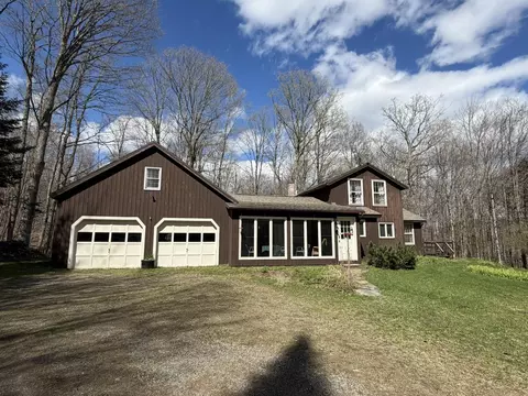3200 Shadow Lake Rd, Glover, VT 05839