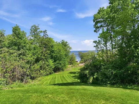 View/Area - 132 Point View Dr, Shelburne, VT 05482 photo 4 of 5