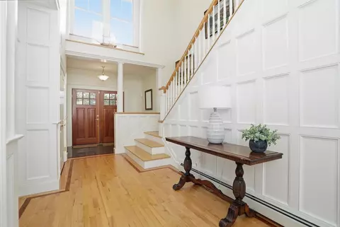 Entry Way - 132 Point View Dr, Shelburne, VT 05482 photo 2 of 5