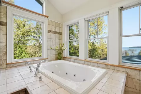 Bath - 132 Point View Dr, Shelburne, VT 05482 photo 1 of 6