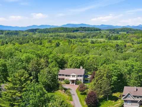View/Area - 132 Point View Dr, Shelburne, VT 05482 photo 3 of 5