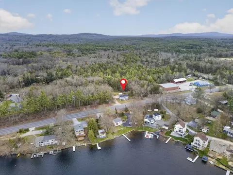 1566 1st Nh Tpke, Northwood, NH 03261