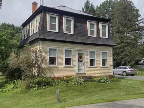 521 N Main St, Bethel, VT 05032