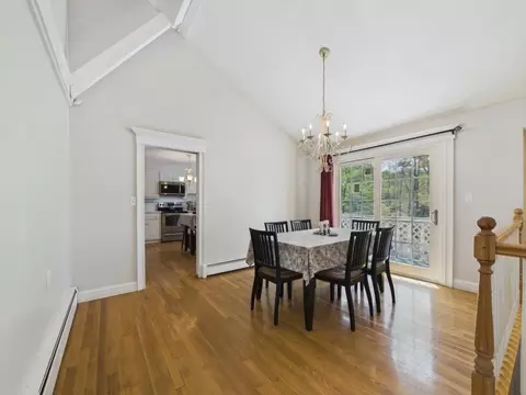 Dining - 6 Maple St, Windham, NH 03087 photo 1 of 2