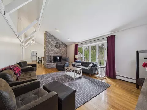 Living - 6 Maple St, Windham, NH 03087 photo 2 of 2