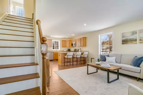Entry Way - 15 Violette Dr # B, Epping, NH 03042 photo 1 of 2