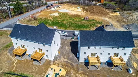 View/Area - 15 Violette Dr # B, Epping, NH 03042 photo 4 of 7