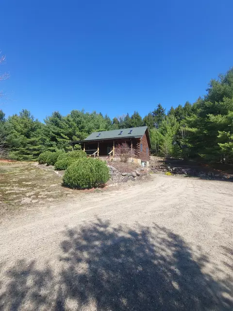 6 True Ln, Thornton, NH 03285