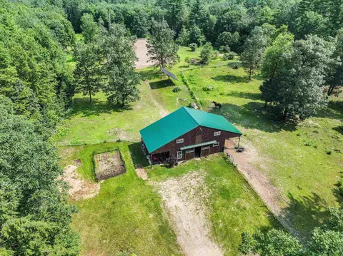 Exterior - 89 Everett Dam Rd, Dunbarton, NH 03046 photo 1 of 9