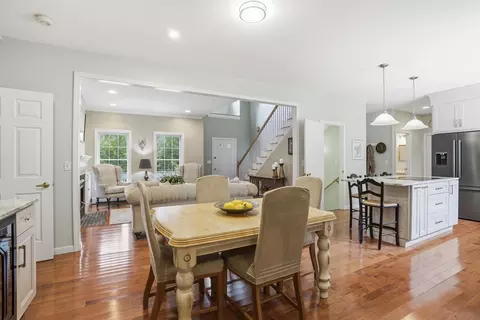 Dining - 89 Everett Dam Rd, Dunbarton, NH 03046 photo 2 of 2
