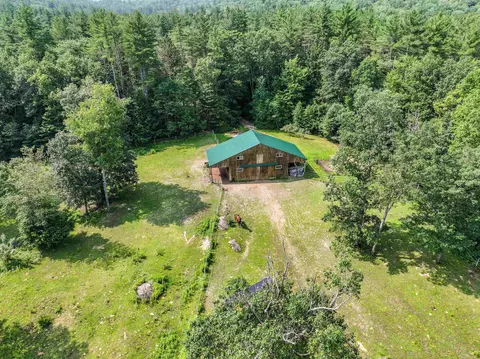 Exterior - 89 Everett Dam Rd, Dunbarton, NH 03046 photo 2 of 9