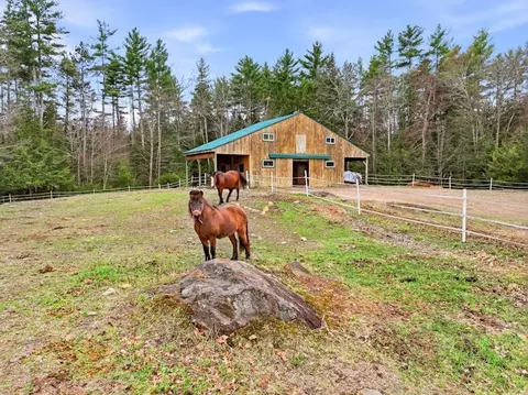 Exterior - 89 Everett Dam Rd, Dunbarton, NH 03046 photo 6 of 9